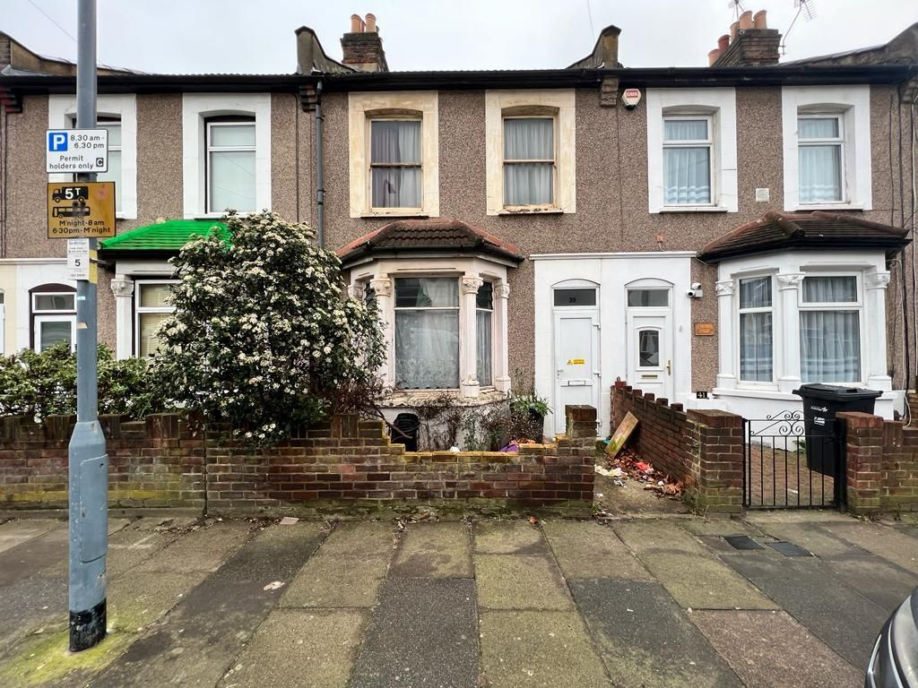 2 bed property for sale in Hunter Road, Ilford IG1 Zoopla
