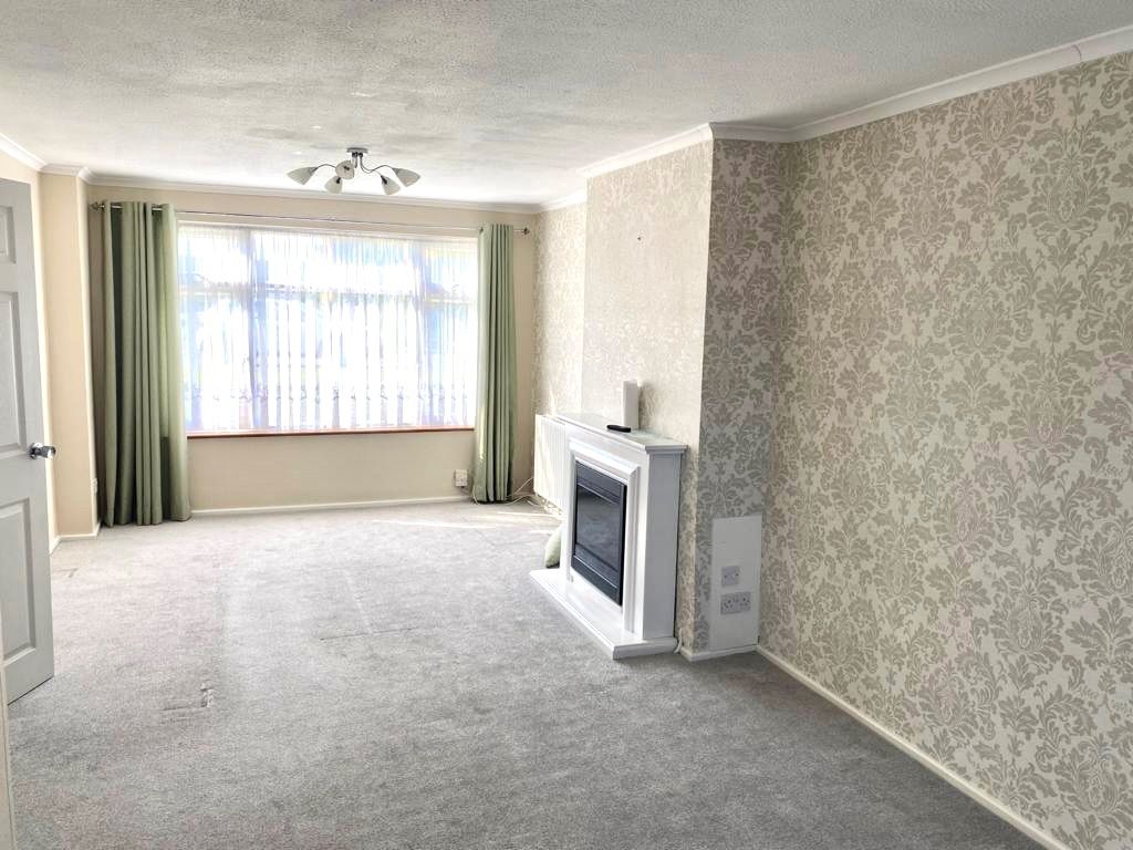 3 bed terraced house to rent in Russells Ride, Waltham Cross EN8 Zoopla