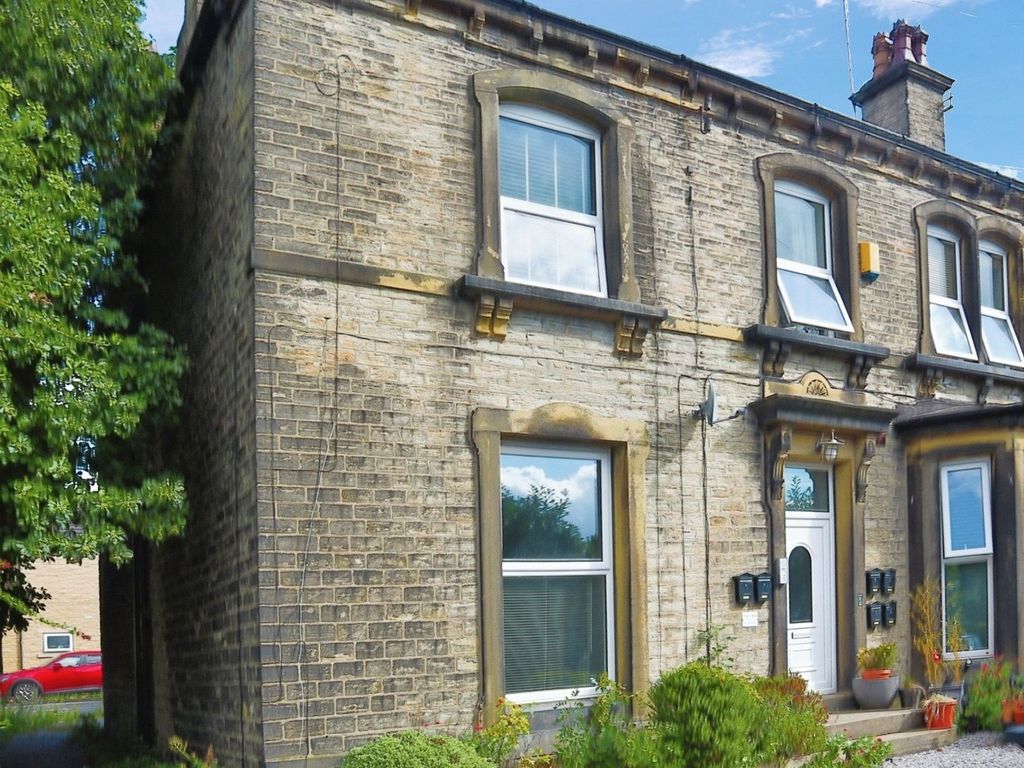 Studio to rent in Birch Road, Berry Brow, Huddersfield HD4 Zoopla
