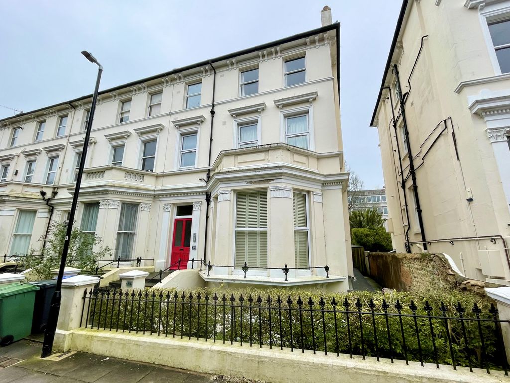 1 bed flat for sale in Eastbourne, East Sussex BN21 Zoopla