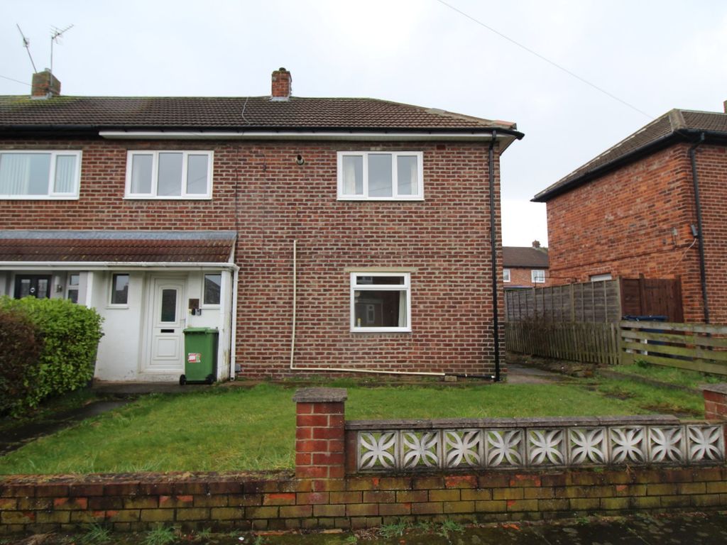 2 bed semidetached house for sale in Lindisfarne Road, Hebburn, Tyne