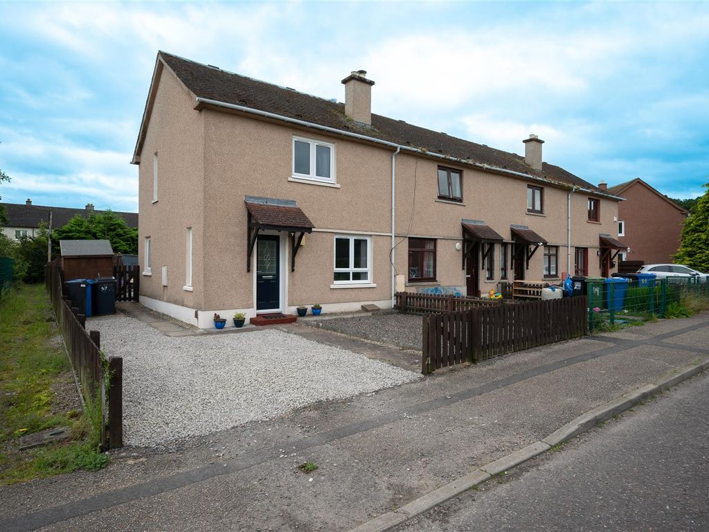2 bed end terrace house for sale in St. Valery Avenue, Inverness IV3, £