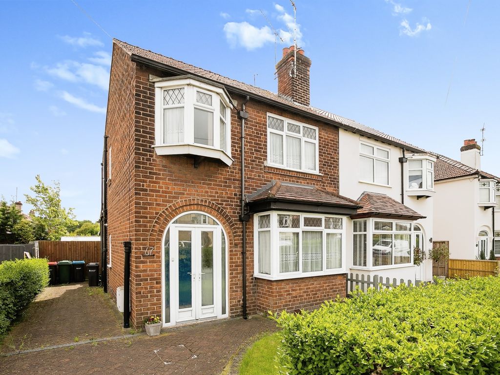 3 bed semidetached house for sale in Sandon Road, Newton, Chester CH2