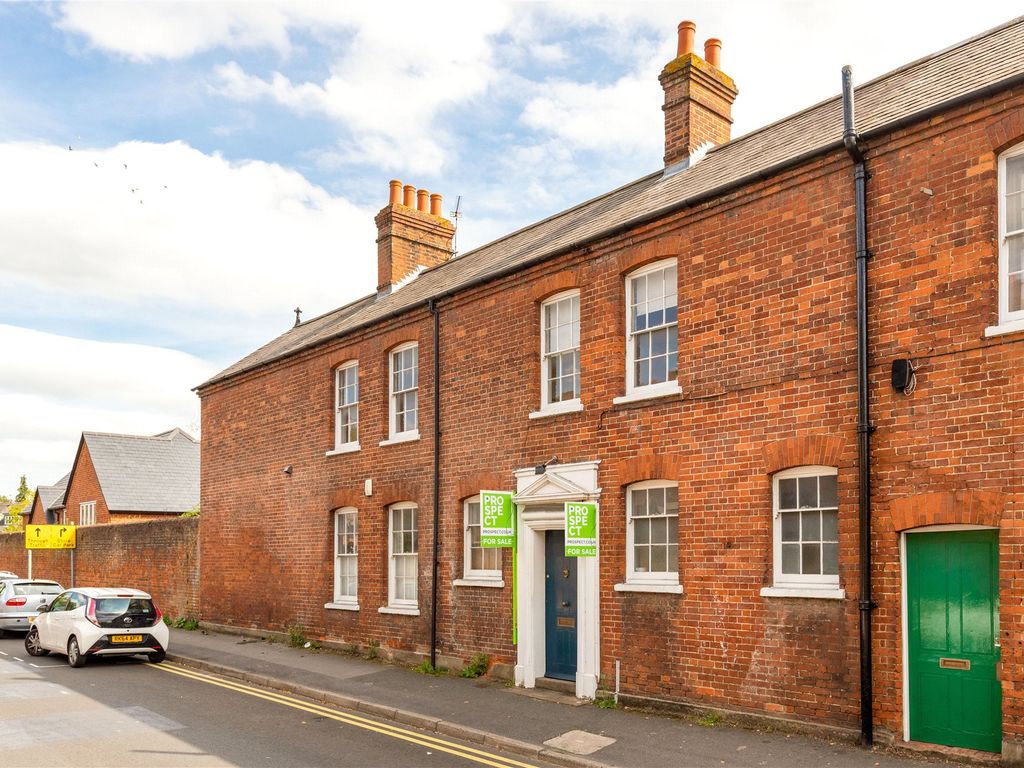 3 bed semidetached house for sale in Rectory Road, Wokingham