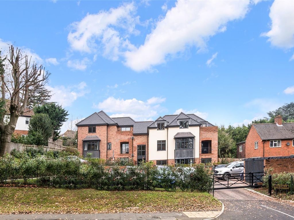 2 bed flat to rent in Howell Hill, Cheam Road, Sutton SM2, £2,500 pcm Zoopla