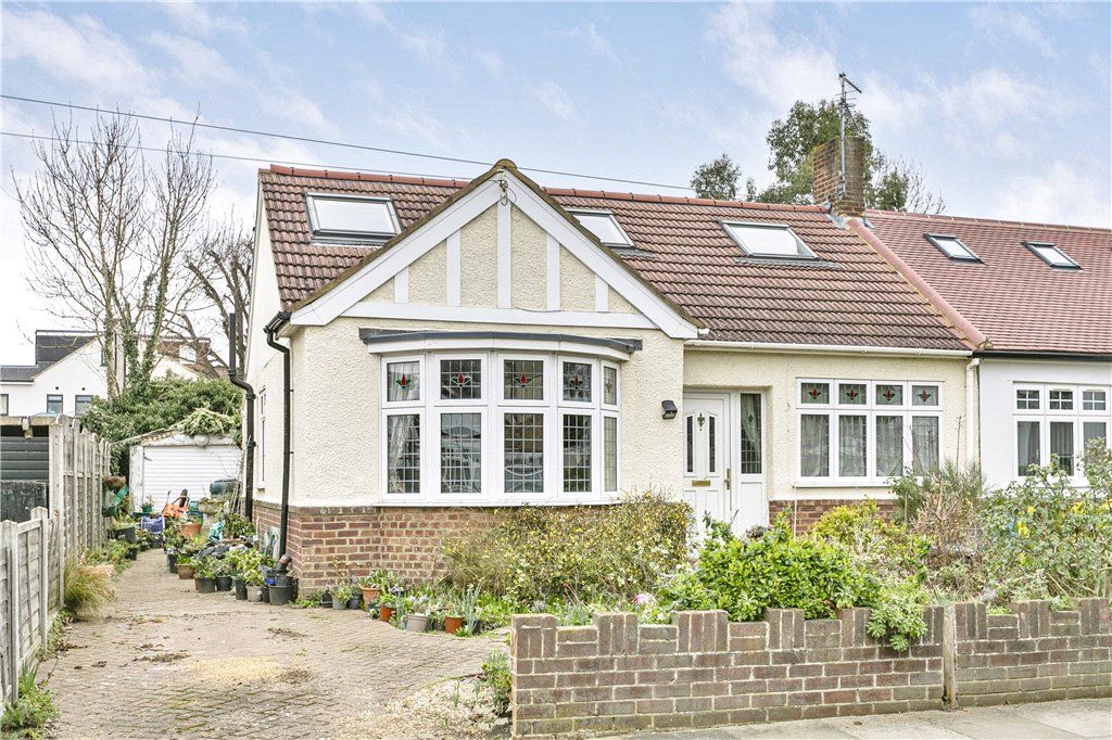 3 bed bungalow for sale in Lyndhurst Avenue, Twickenham TW2 Zoopla