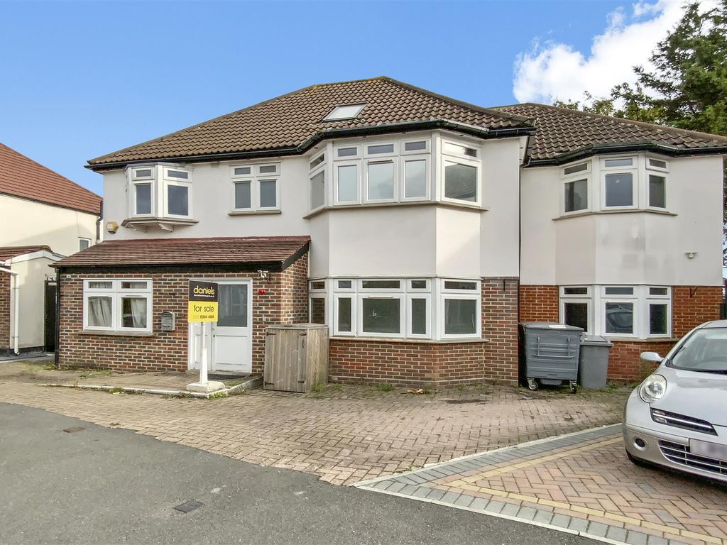 7 bed detached house for sale in Langham Gardens, Wembley HA0 Zoopla