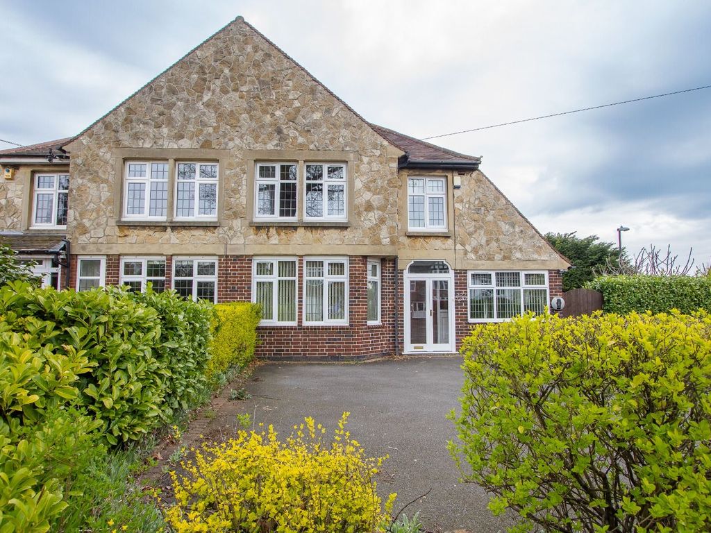 4 bed semidetached house to rent in Leamington Road, Styvechale