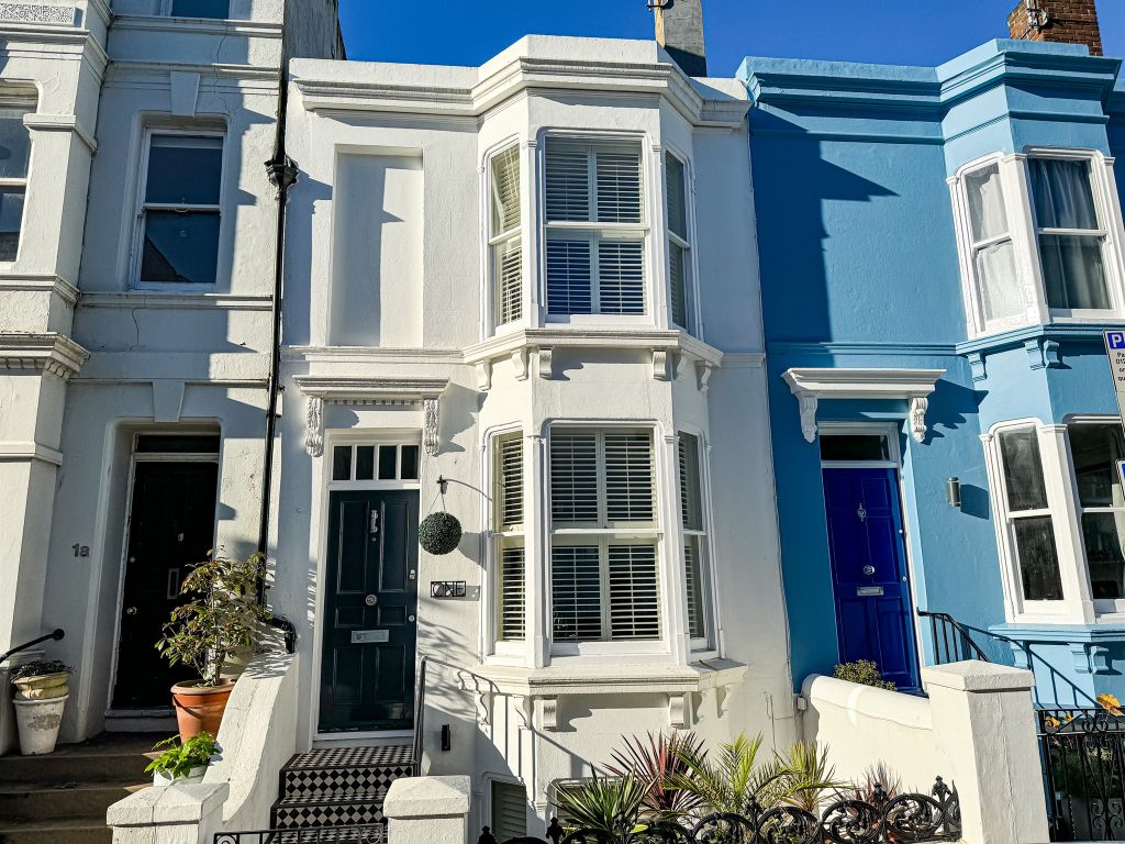 3 bed terraced house for sale in Borough Street, Brighton BN1, £750,000