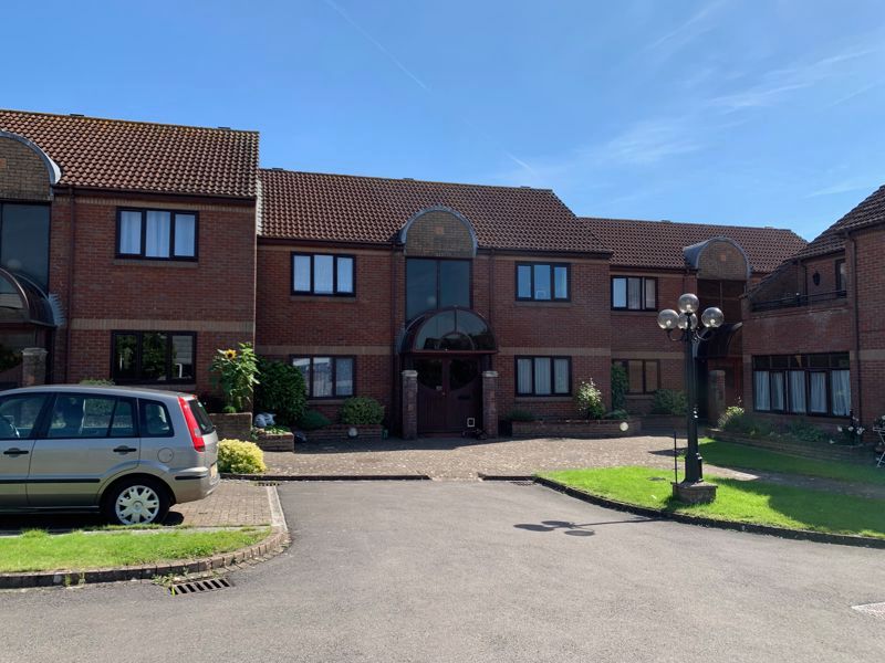 1 bed flat to rent in Bush Court, Alveston, Bristol BS35, £875 pcm Zoopla