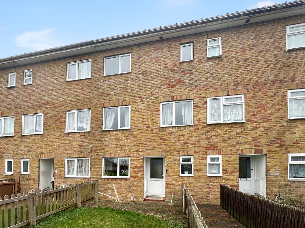 5 bed terraced house for sale in Launcelot Close, Andover SP10, £250,000 Zoopla