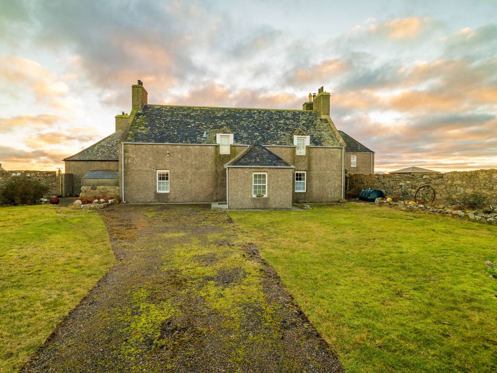 4 bed semidetached house for sale in Balvanich, Isle Of Benbecula HS7, £190,000 Zoopla