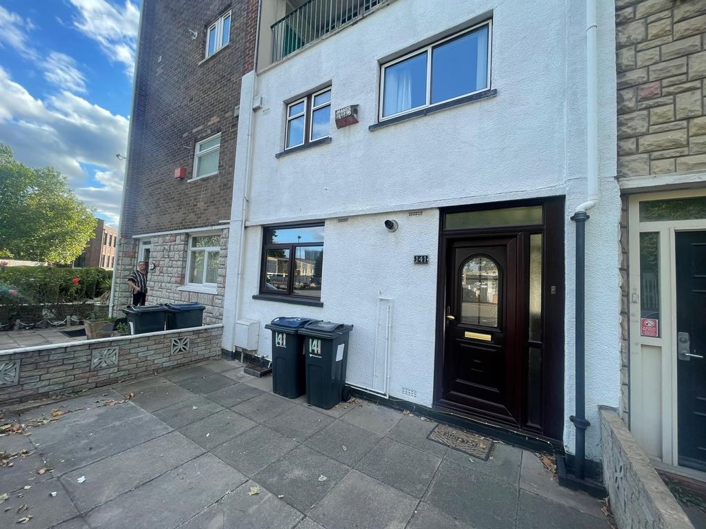 3 bed property to rent in Great Hampton Row, Hockley, Birmingham B19