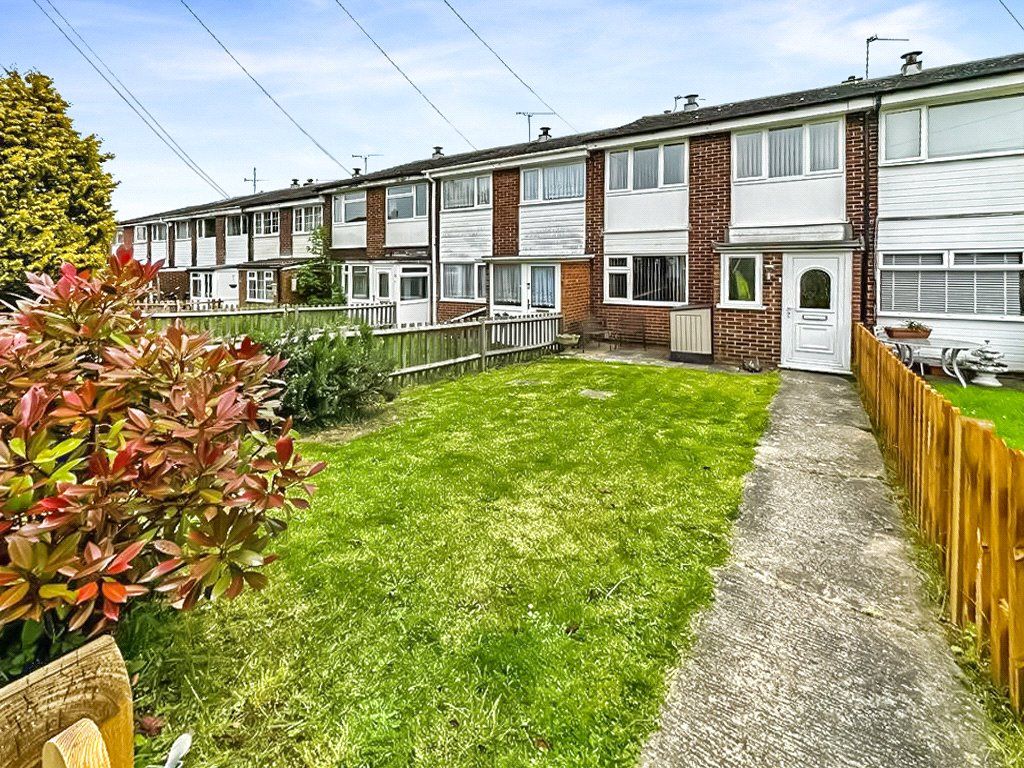 3 bed terraced house for sale in Lincoln Close, Rochester, Kent ME2