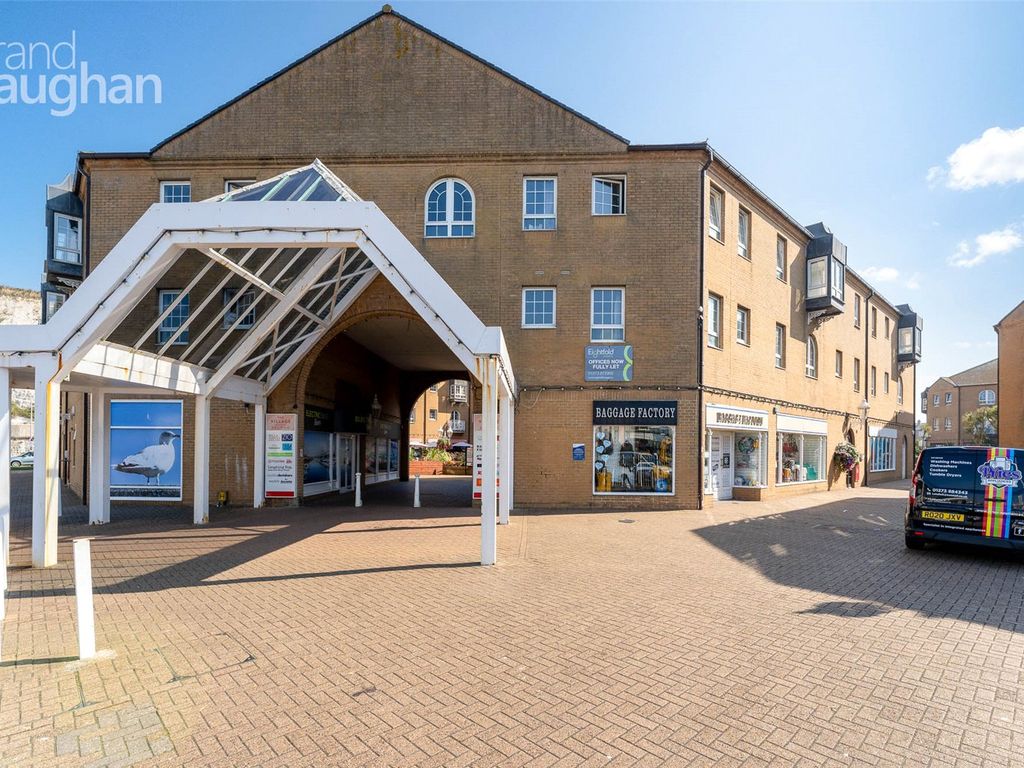 2 bed flat to rent in Brighton Marina Village, Brighton, East Sussex