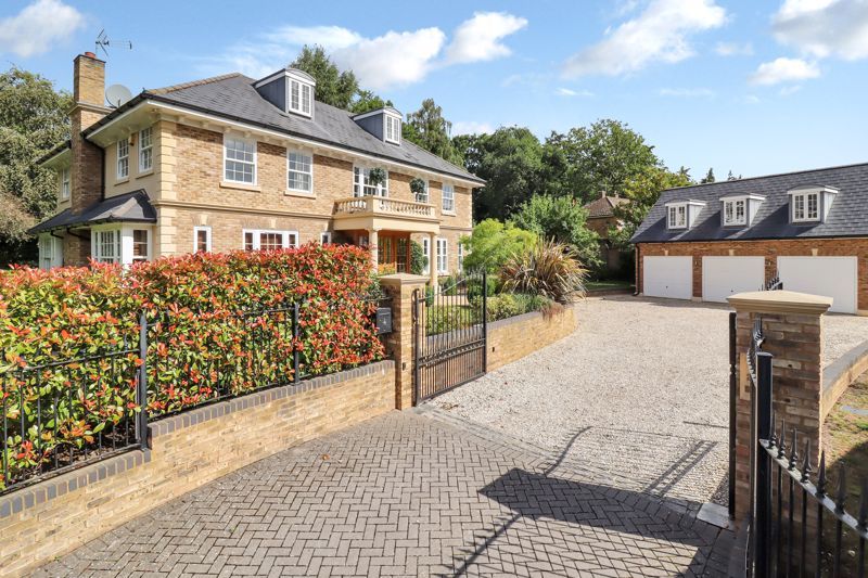 6 bed detached house for sale in Greenways Drive, Sunningdale, Ascot