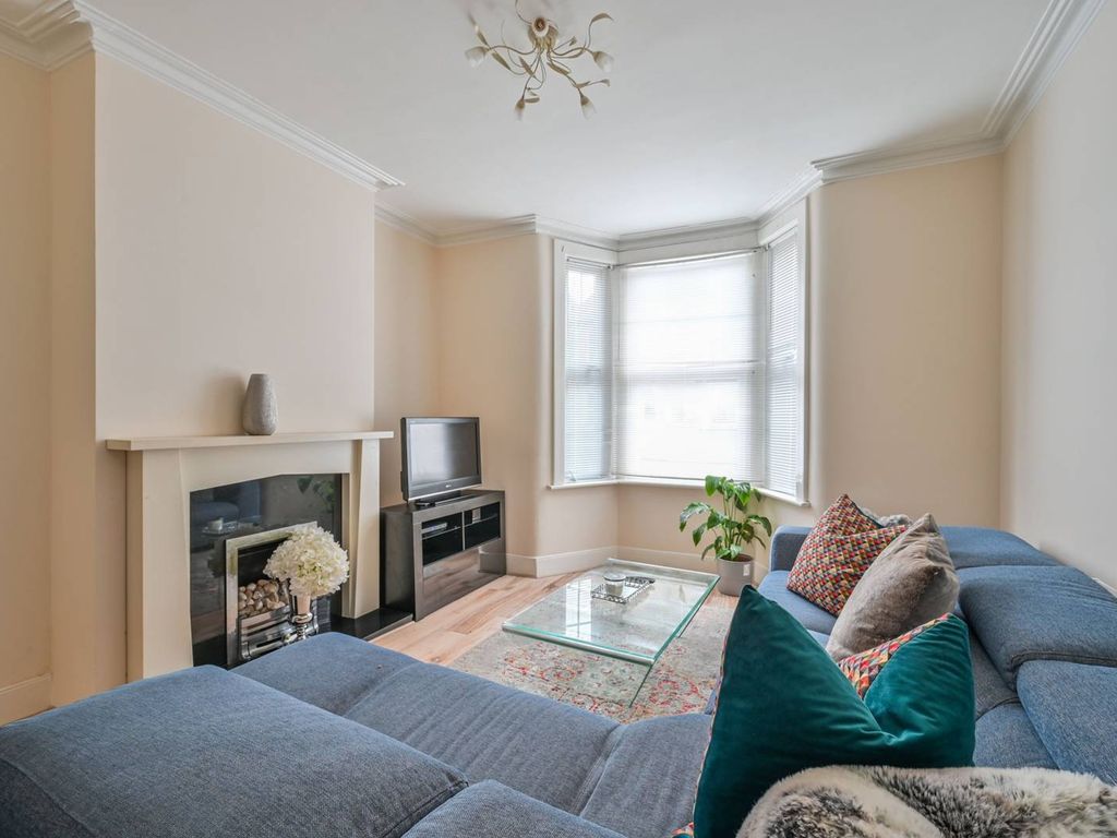 2 bed terraced house for sale in Downs Road, Enfield Town, Enfield EN1 Zoopla
