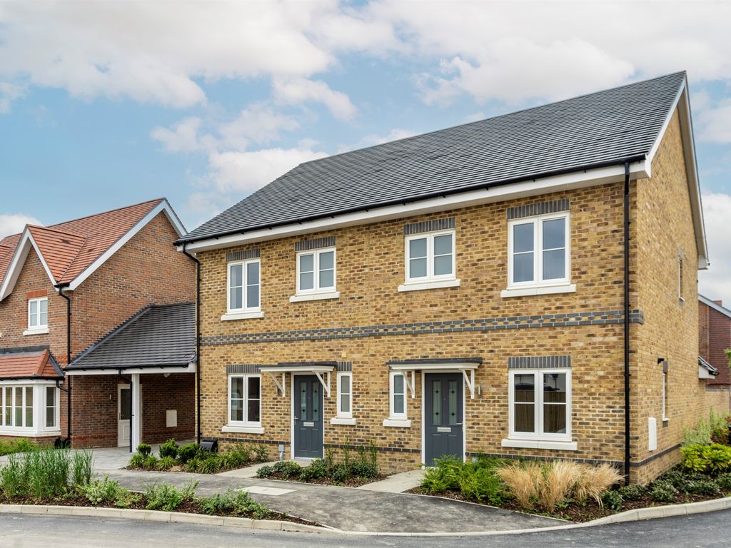 New home, 3 bed semidetached house for sale in Aylesbury Road, Aston