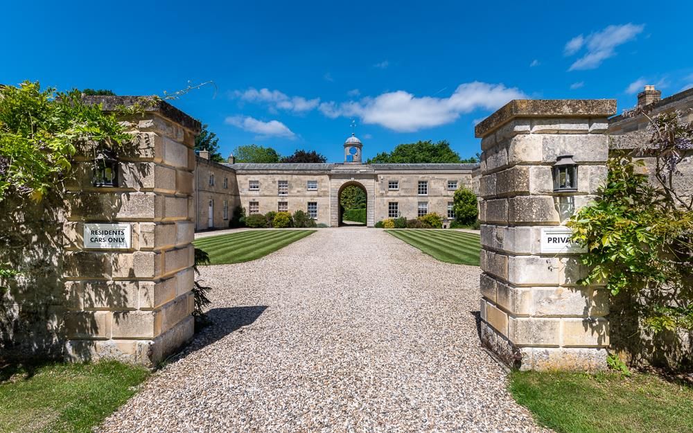 2 bed terraced house for sale in Bletchingdon Park, Nr Kirtlington, Oxfordshire OX5 Zoopla