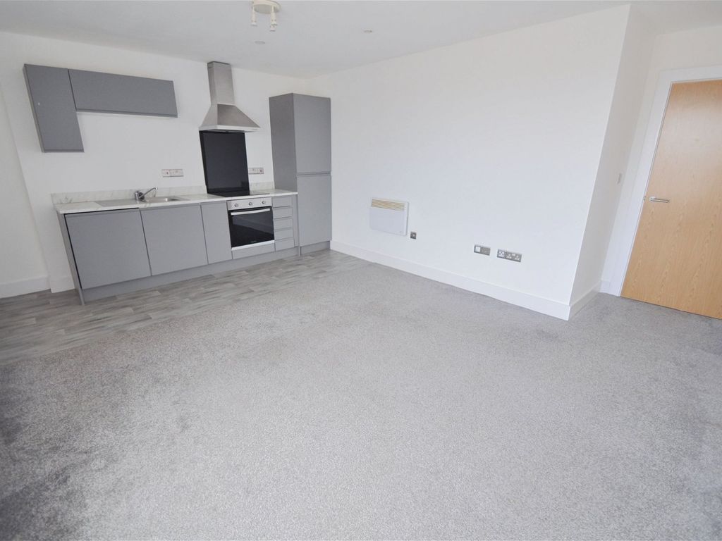 1 bed flat to rent in Market Court, Oliver Street, Birkenhead CH41, £