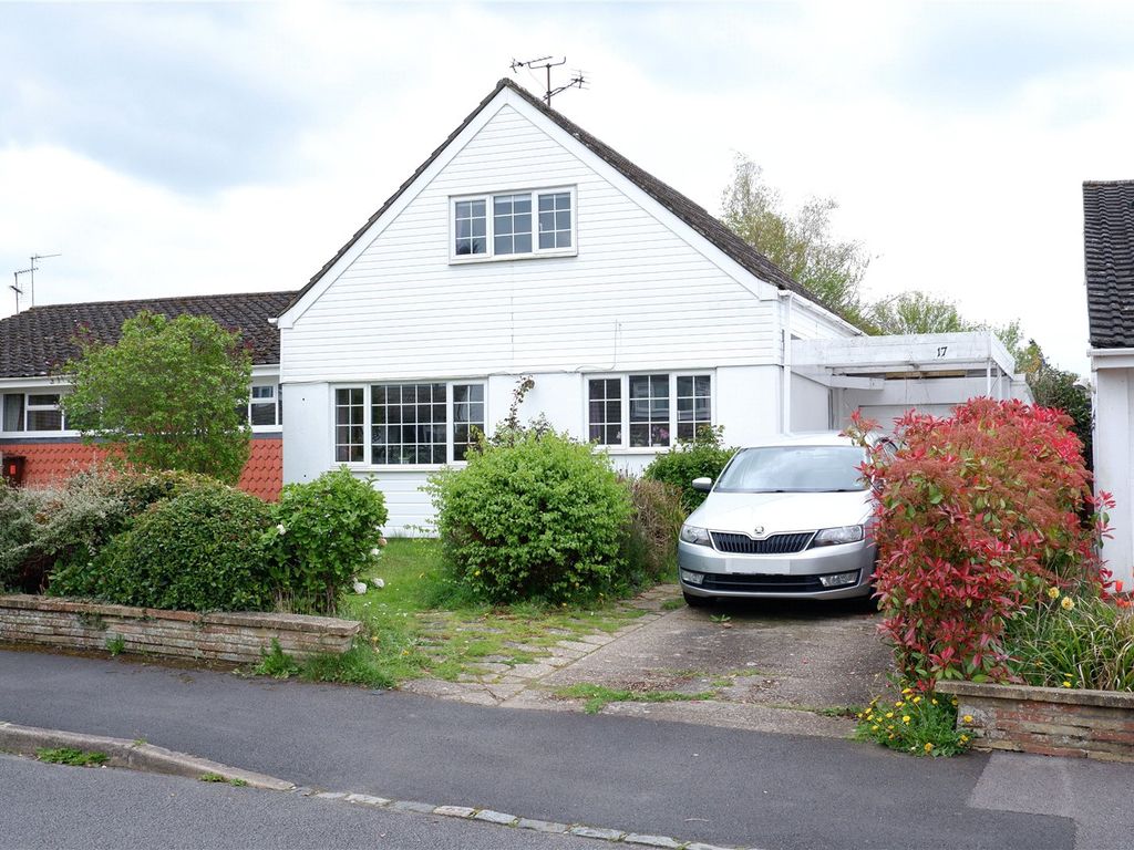 2 bed detached house to rent in Wessex Gardens, Twyford, Berkshire RG10