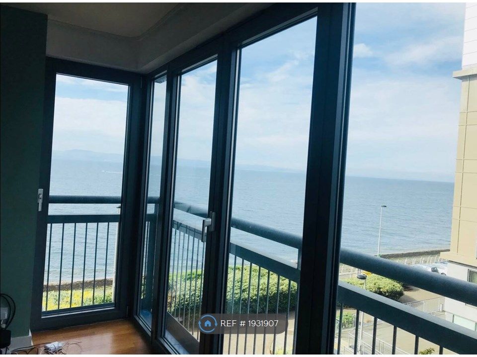 2 bed flat to rent in Western Harbour Midway, Edinburgh EH6, £1,650 pcm