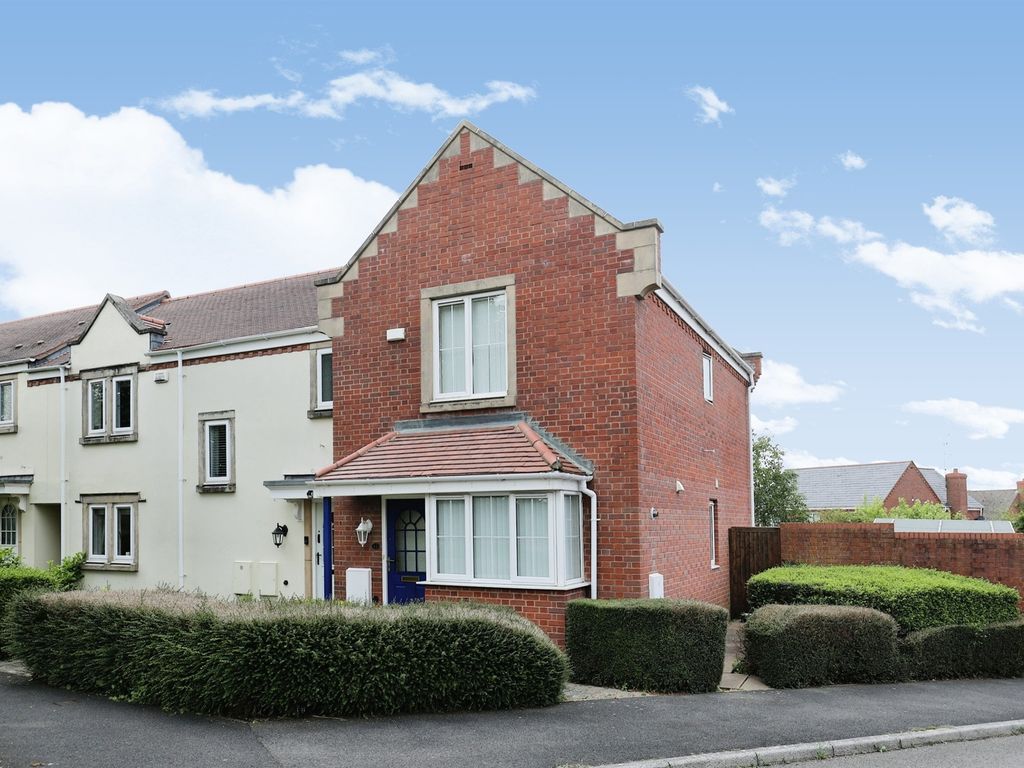 2 bed end terrace house for sale in Sandfield Lane, Newbold On Stour
