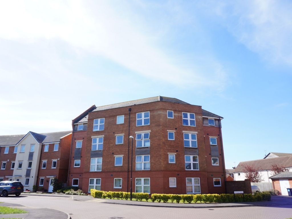 2 bed flat to rent in Celsus Grove, Swindon SN1 Zoopla