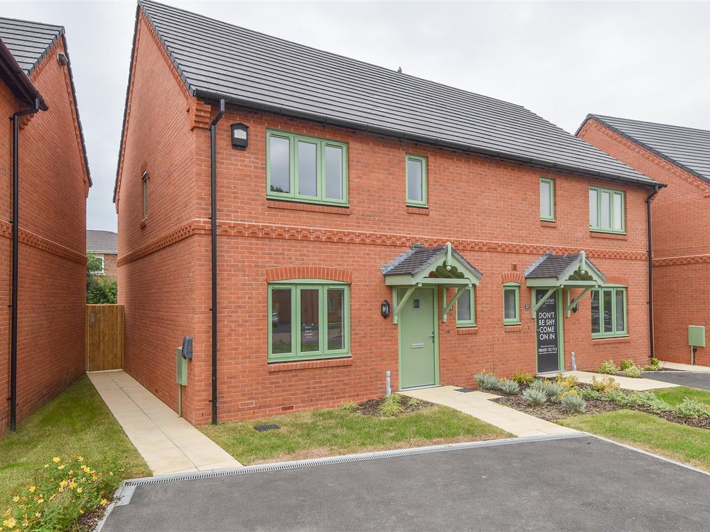 3 bed semidetached house for sale in Chapmans Orchard, Hanley Swan