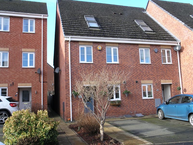 3 bed terraced house for sale in The Infield, Halesowen B63 Zoopla
