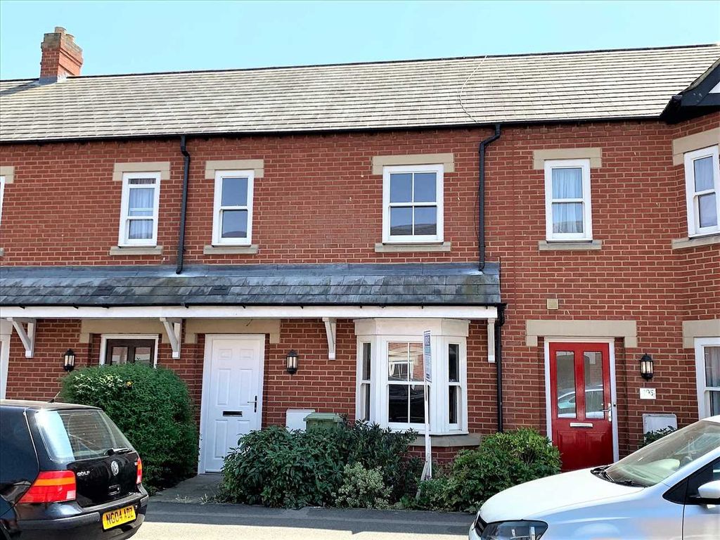 3 bed terraced house for sale in Church Street, Wolverton, Milton
