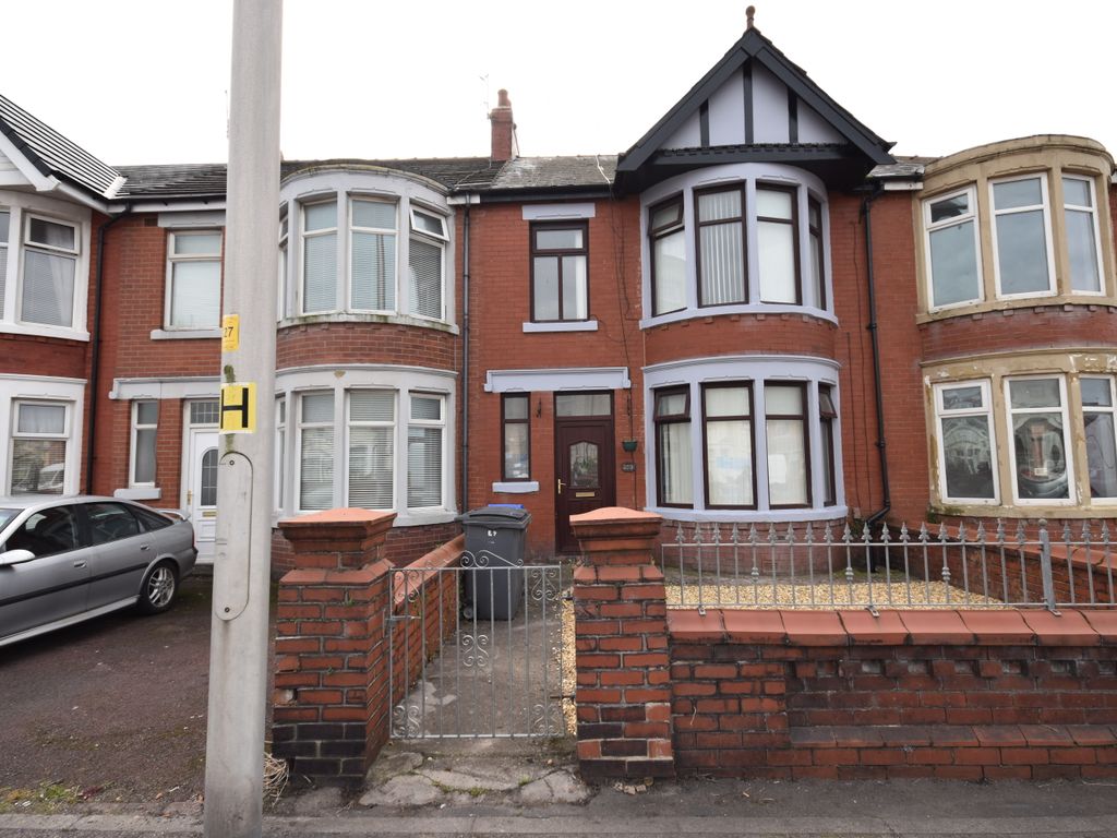 3 bed terraced house for sale in Waterloo Road, Blackpool FY4 Zoopla