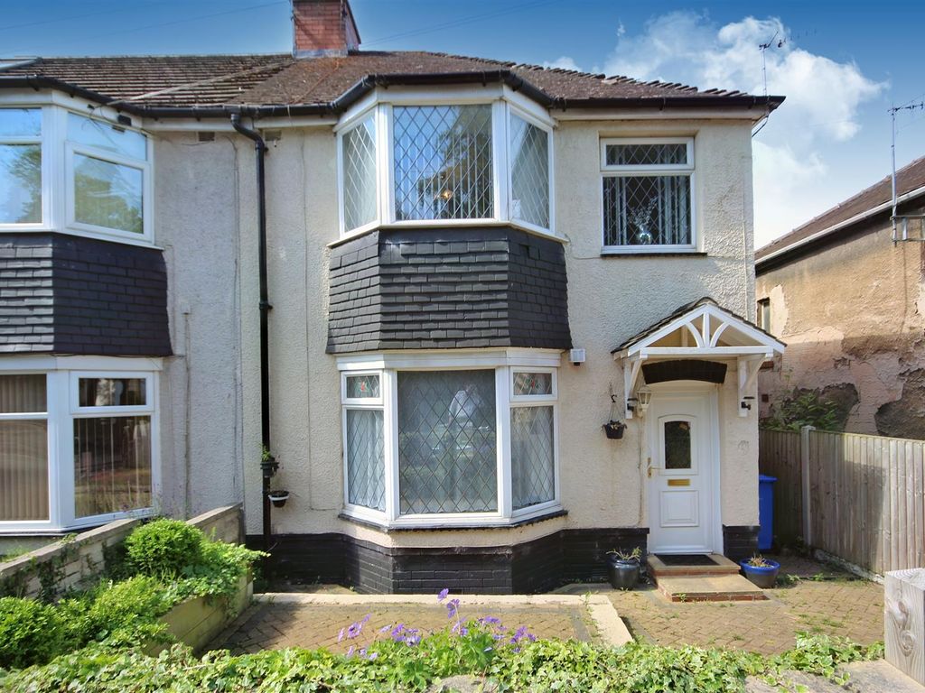 3 bed semidetached house for sale in Cawthorne Grove, Sheffield S8