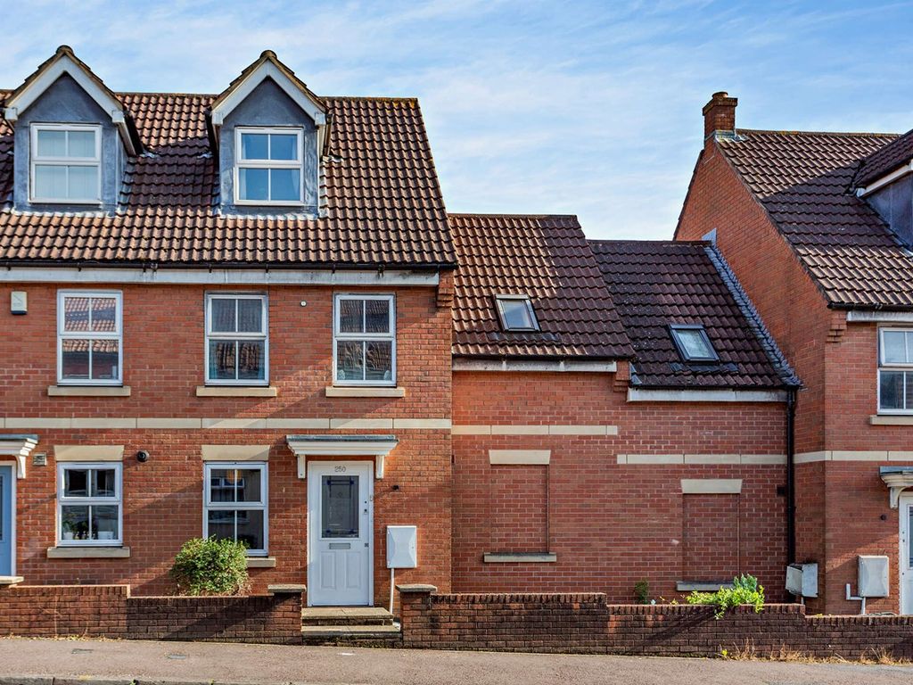 3 bed town house for sale in Whitehall Road, Bristol BS5, £328,000 Zoopla