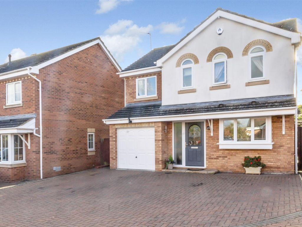 4 bed detached house for sale in Muddiford Lane, Furzton, Milton Keynes