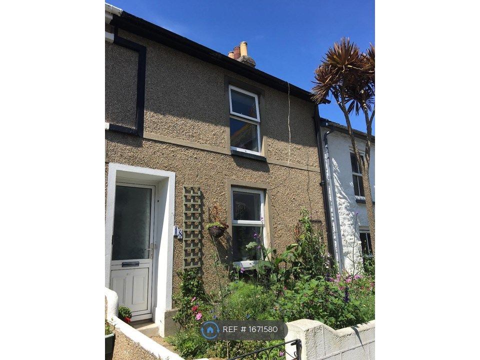 2 bed terraced house to rent in Rosevean Road, Penzance TR18 Zoopla
