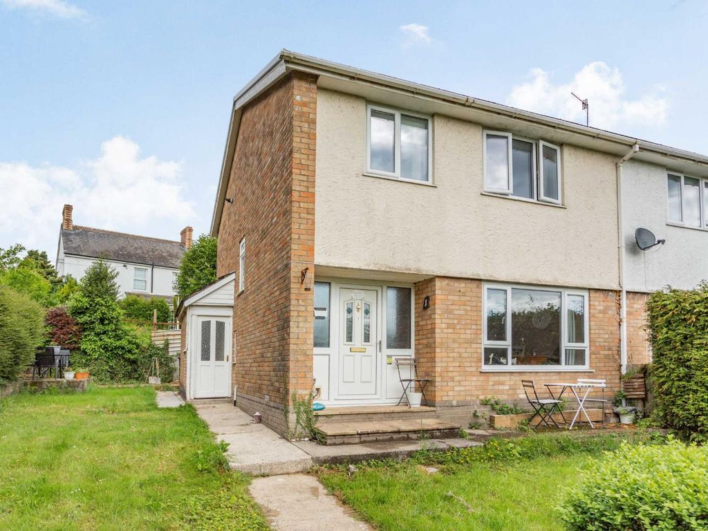 3 bed semidetached house for sale in Brynhyfryd Close, Little Mill