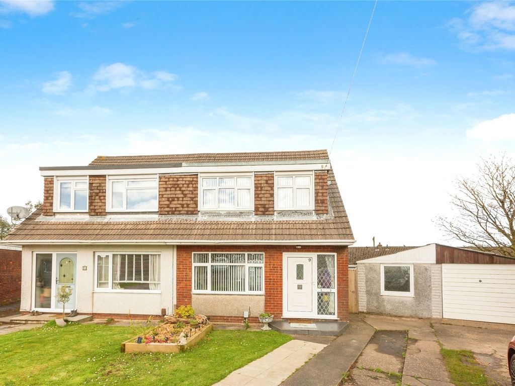 3 bed bungalow for sale in Pencoed, Dunvant, Abertawe, Pencoed SA2, £