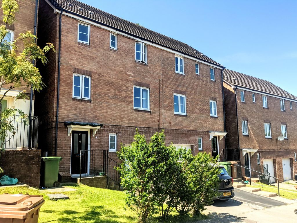 4 bed town house to rent in Under The Meio, Abertridwr, Caerphilly CF83
