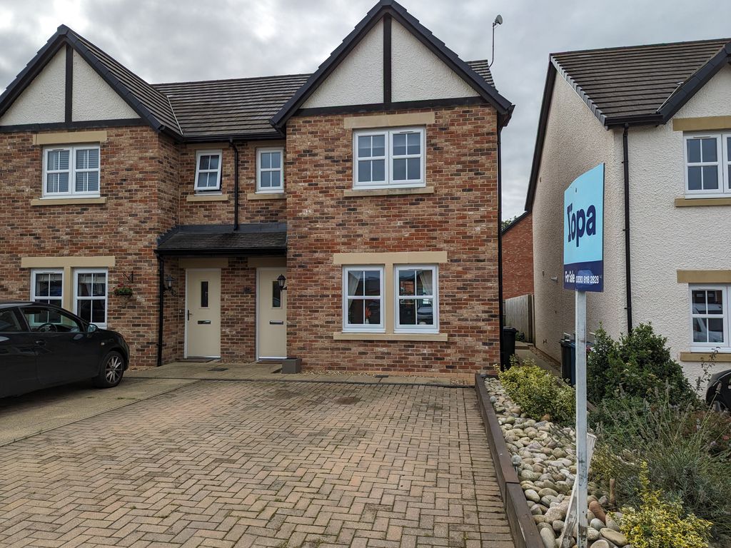 3 bed semidetached house for sale in Ludlow Road, Clitheroe BB7, £