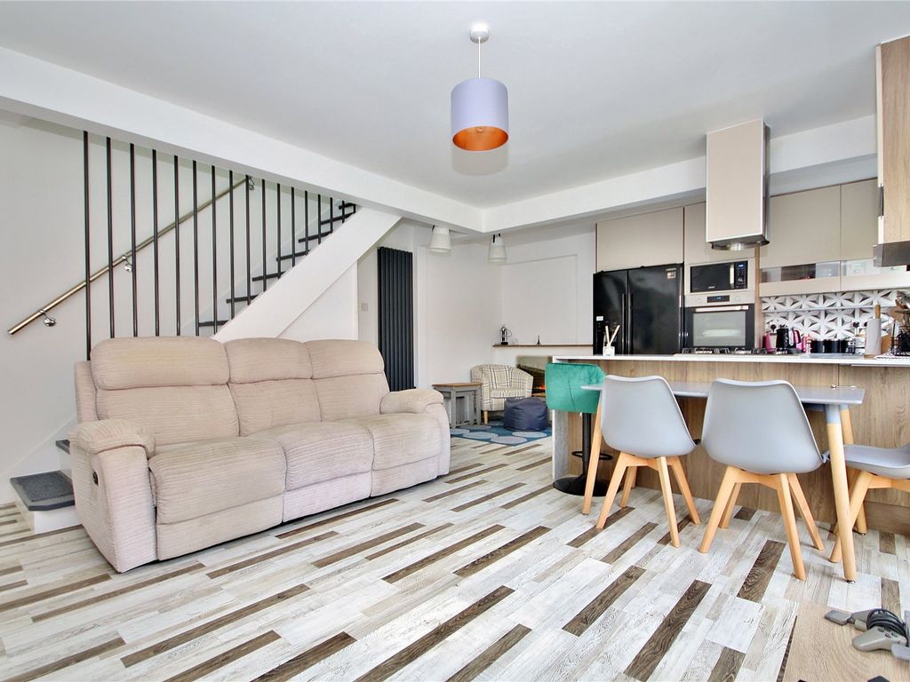 2 bed semidetached house for sale in Armadale Road, Goldsworth Park