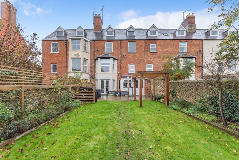 Banbury Road, Brackley NN13  