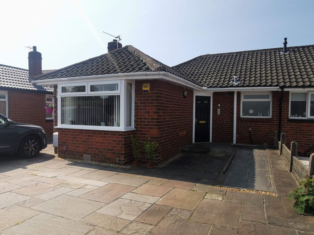 2 bed semidetached bungalow for sale in Glamis Road, Leyland PR25 Zoopla