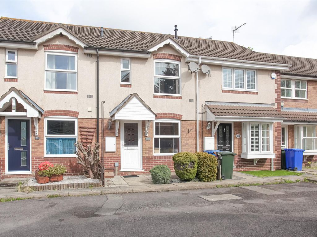 2 bed terraced house for sale in Delapre Drive, Banbury OX16 Zoopla