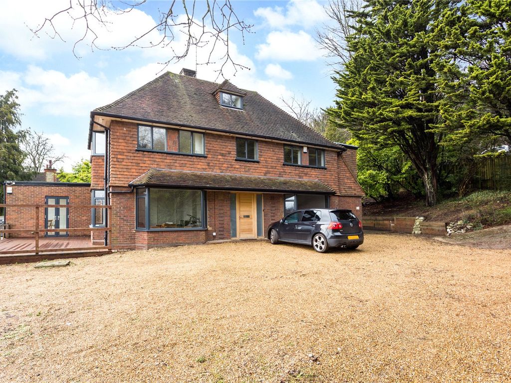 6 bed detached house to rent in Reigate Hill, Reigate, Surrey RH2 Zoopla
