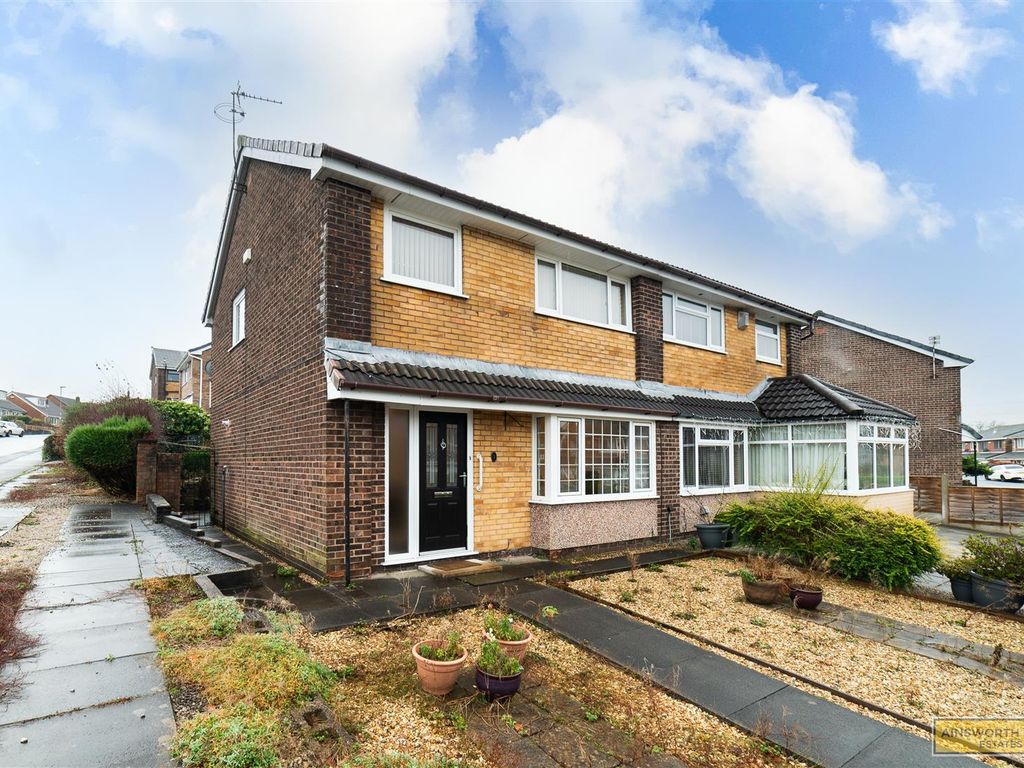 3 bed semidetached house for sale in Farfield Drive, Lower Darwen