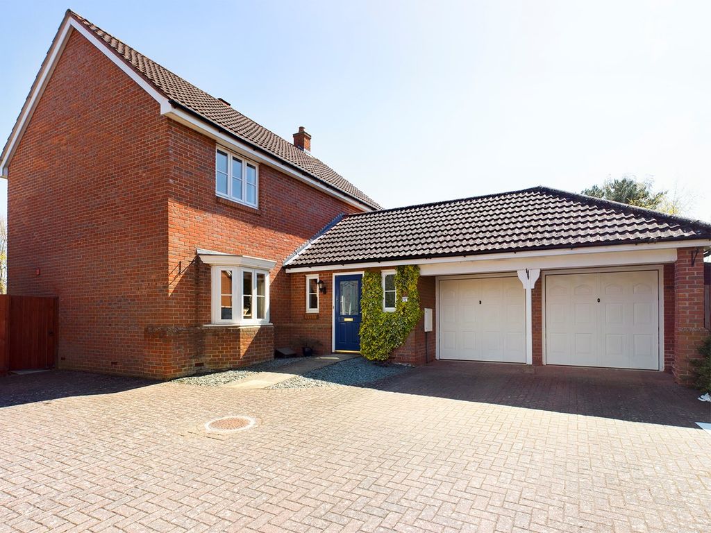 4 bed detached house for sale in Civray Avenue, Downham Market PE38