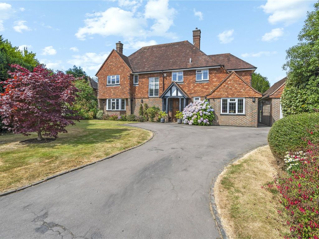 5 bed detached house for sale in Calbourne, Haywards Heath RH16 Zoopla