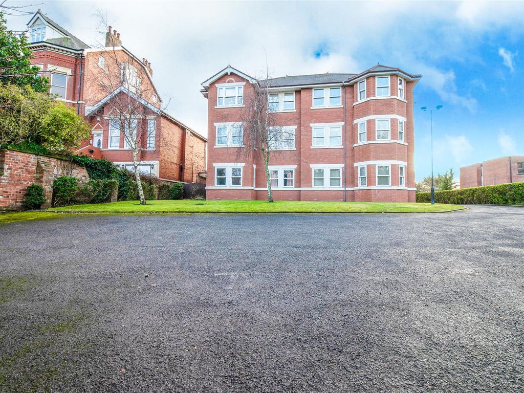 2 bed flat for sale in Oxford Road, Birkdale, Southport PR8 Zoopla