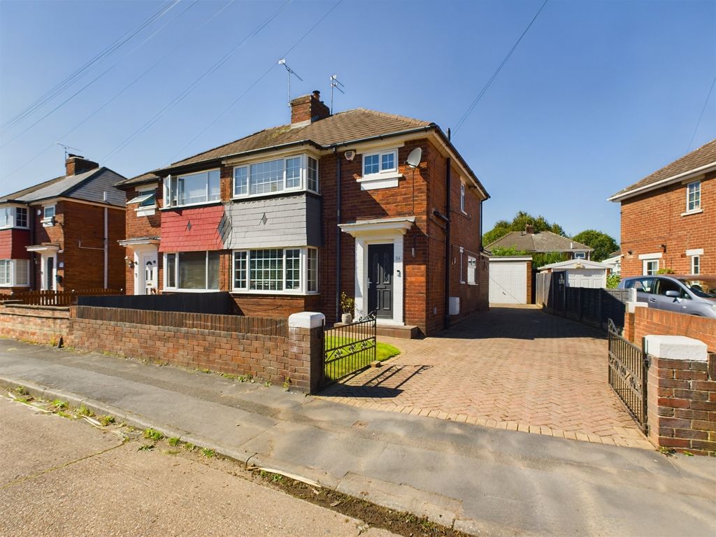3 bed semidetached house for sale in Fairfield Road, Off York Road